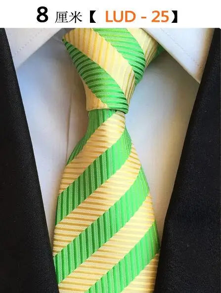 Cravate Homme en Soie (8 cm) – Motifs Rayures et Carreaux, Élégance Business et Mariage