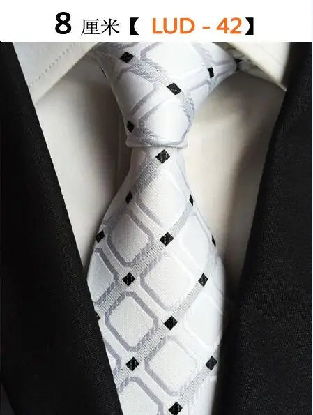 Cravate Homme en Soie (8 cm) – Motifs Rayures et Carreaux, Élégance Business et Mariage