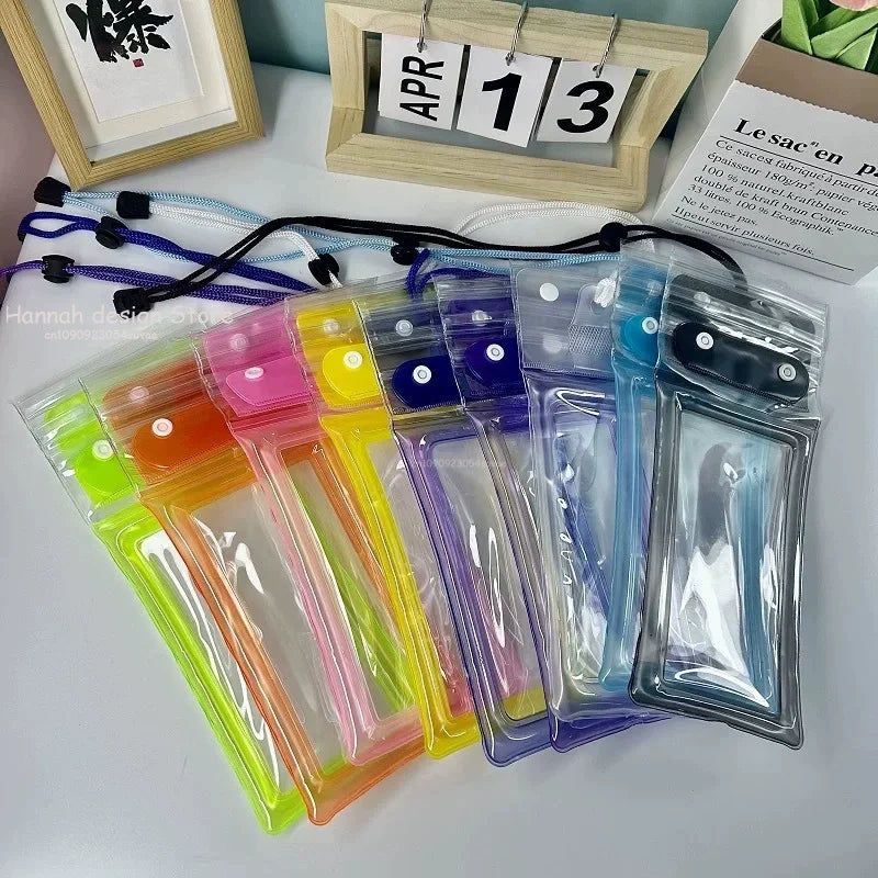 Sac étanche transparent avec airbags pour téléphones jusqu'à 7.2 pouces